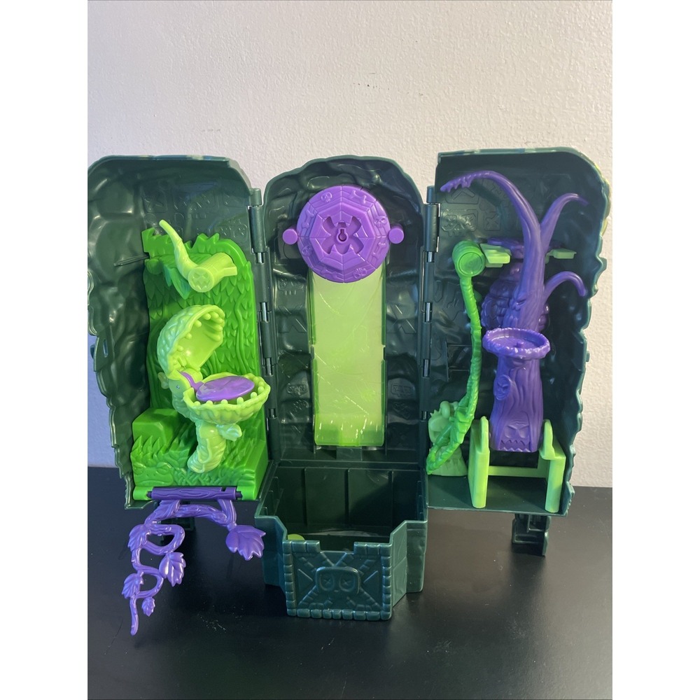 TREASURE X Lost Lands Skull Island Plant/ Jungle Tower Micro Playset 07